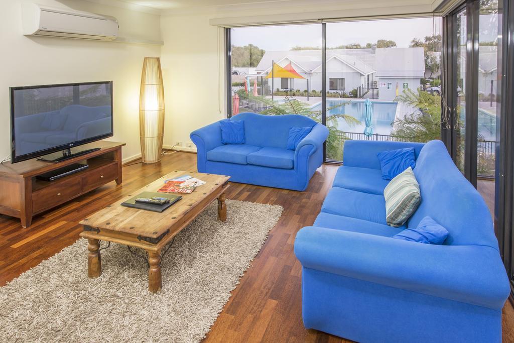 Cape View Beach Resort WEST COAST Extérieur photo