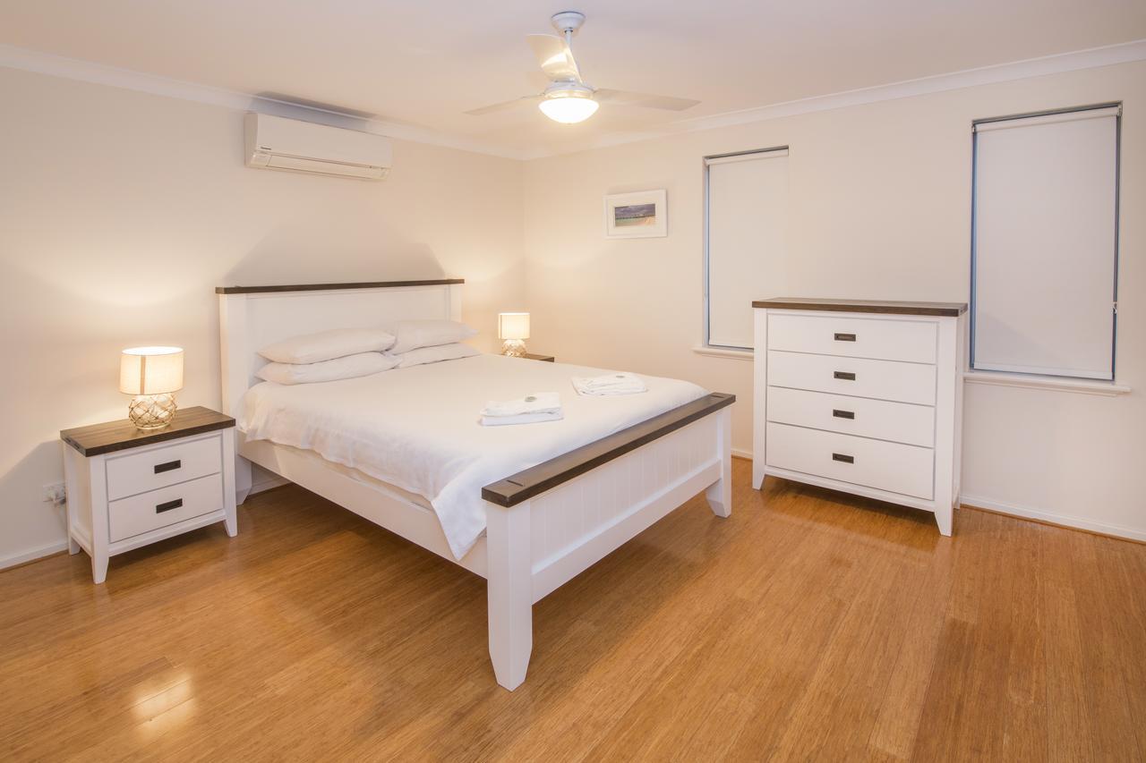 Cape View Beach Resort WEST COAST Extérieur photo