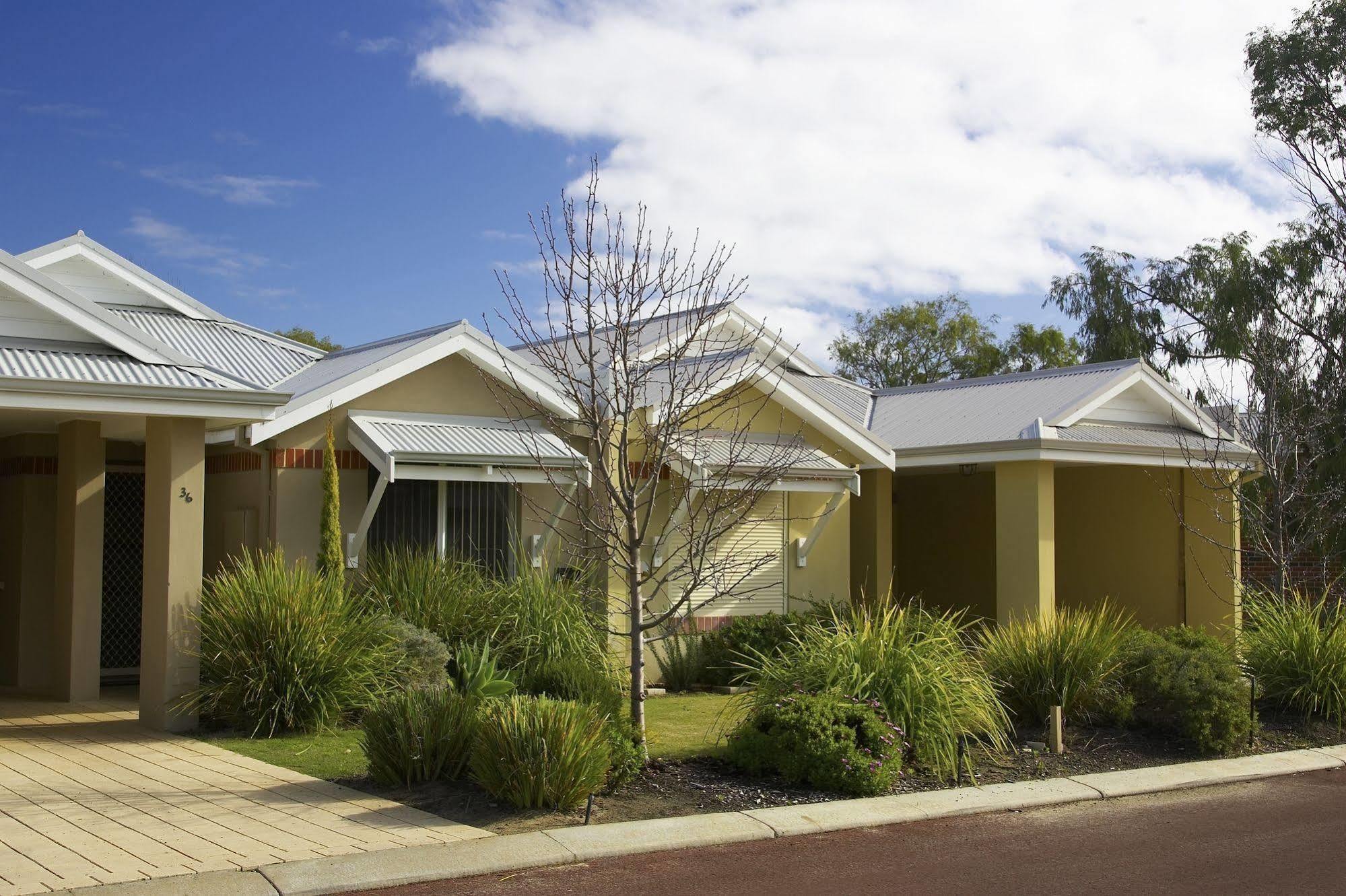 Cape View Beach Resort WEST COAST Extérieur photo