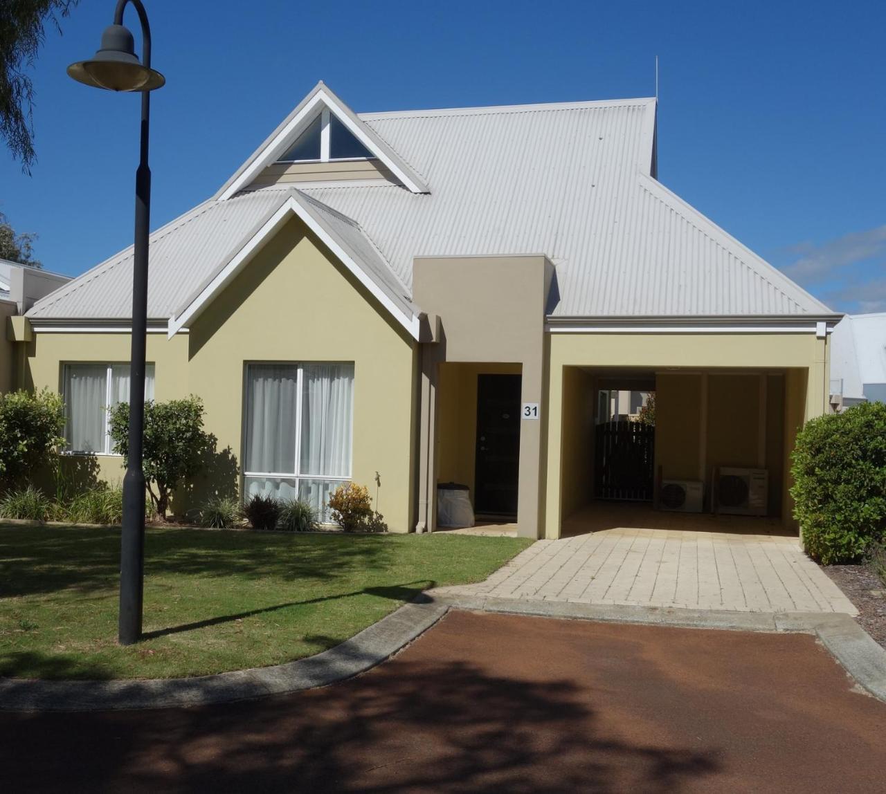 Cape View Beach Resort WEST COAST Extérieur photo